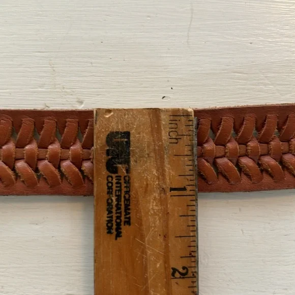 FOSSIL woven leather belt with gold toned buckle, women’s Medium - Picture 8 of 8